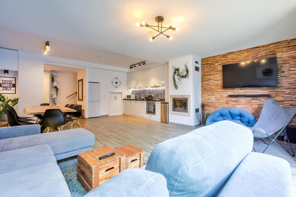 Splendor 3 Bedroom Flat In Silver Mountain Пояна-Брашов Экстерьер фото