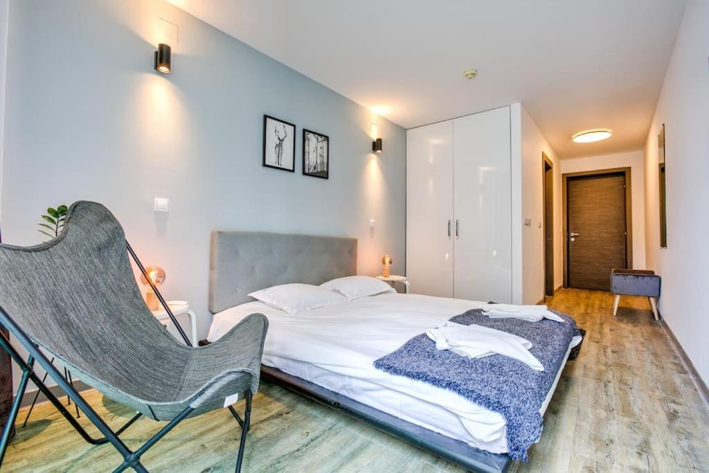 Splendor 3 Bedroom Flat In Silver Mountain Пояна-Брашов Экстерьер фото