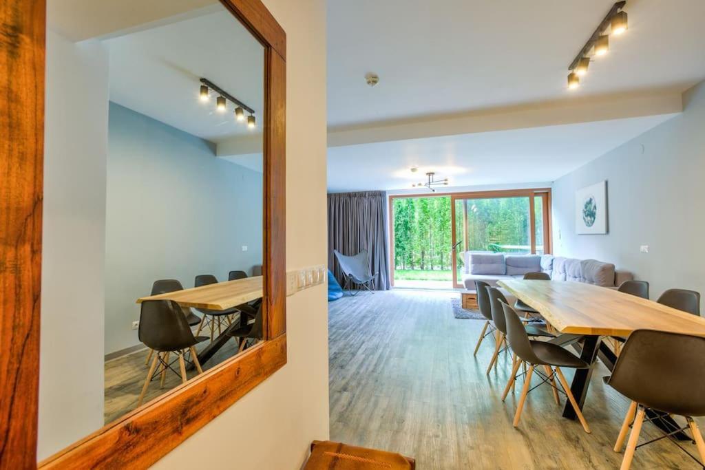 Splendor 3 Bedroom Flat In Silver Mountain Пояна-Брашов Экстерьер фото